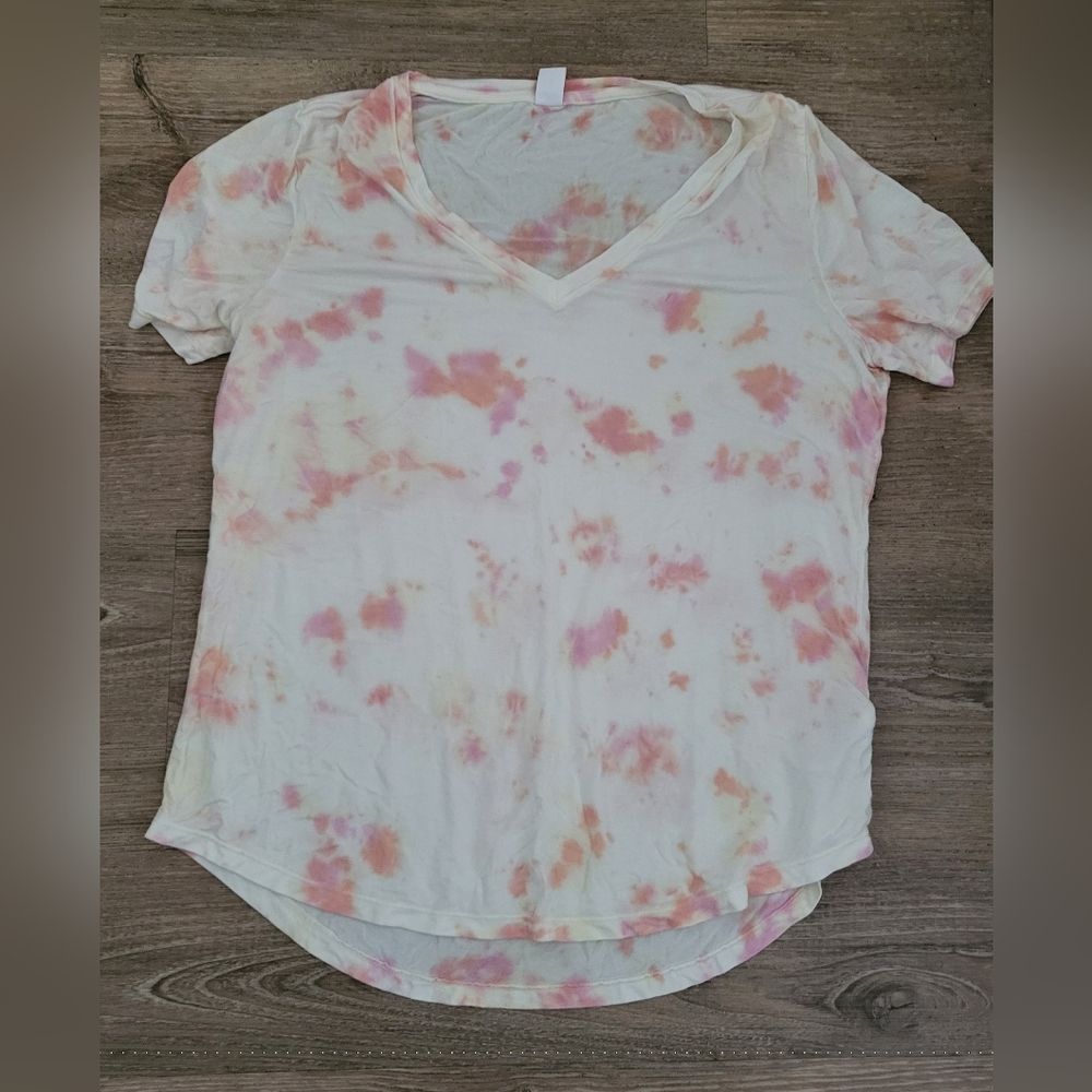 Old Navy T-Shirt